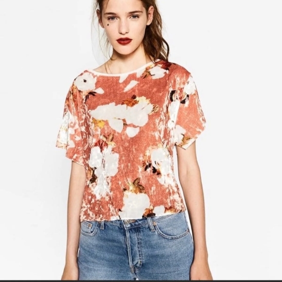 Zara Tops Zara Floral Crop Top Poshmark